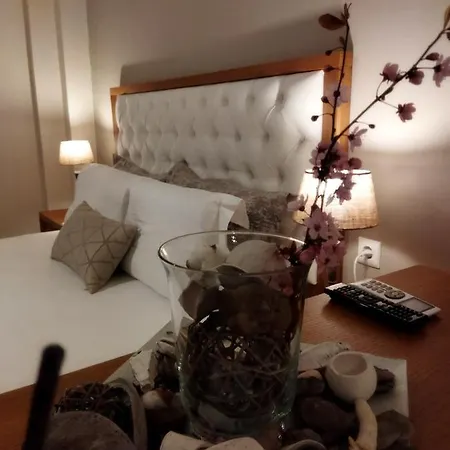 Cozy In The Heart Of * סלוניקי