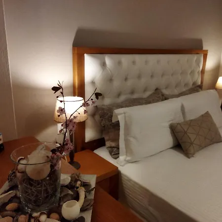 Apartment Cozy In The Heart Of Thessaloniki